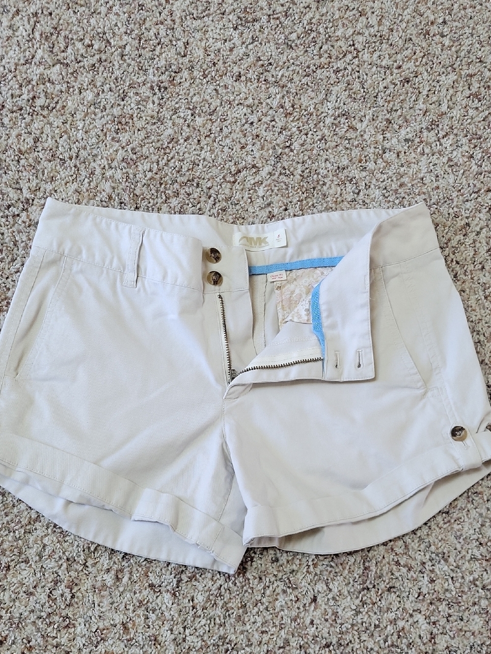 Mountain Khakis White Roll-Cuff Bermuda Shorts